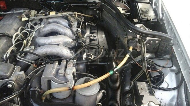 Mercedes E 250 1992, 360,000 km - 2.5 l - Bakı
