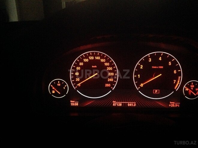 BMW 750 2009, 87,000 km - 4.4 л - Bakı