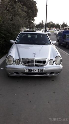 Mercedes E 320 2000, 267,000 km - 3.2 l - Bakı