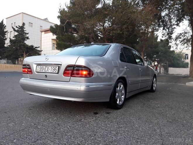 Mercedes E 320 2000, 267,000 km - 3.2 l - Bakı
