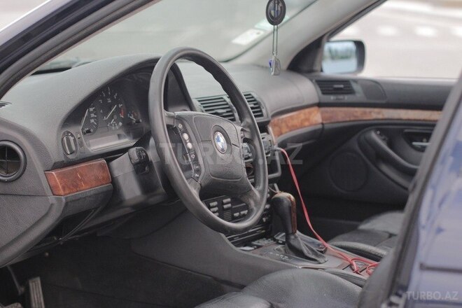 BMW 525 1998, 280,000 km - 2.5 л - Gəncə
