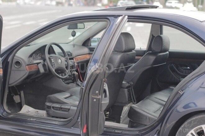 BMW 525 1998, 280,000 km - 2.5 л - Gəncə