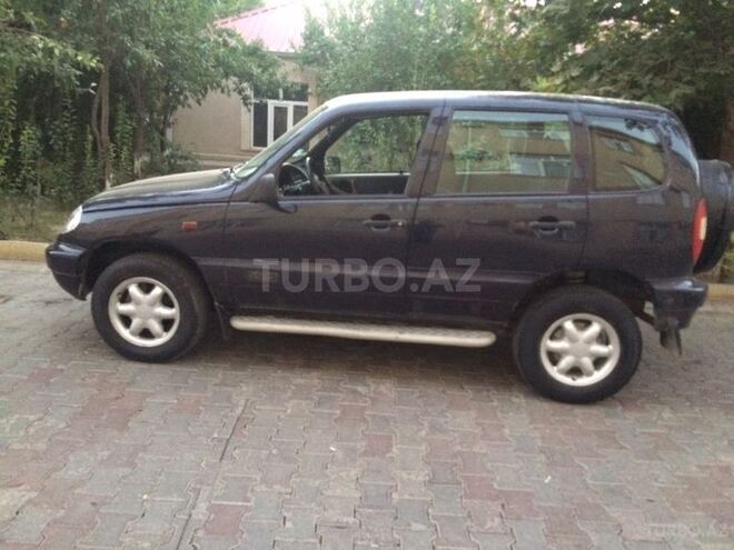 Chevrolet Niva 2005, 100,000 km - 1.7 l - Naxçıvan