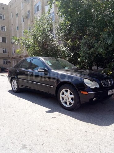 Mercedes C 240 2002, 211,000 km - 2.6 л - Bakı
