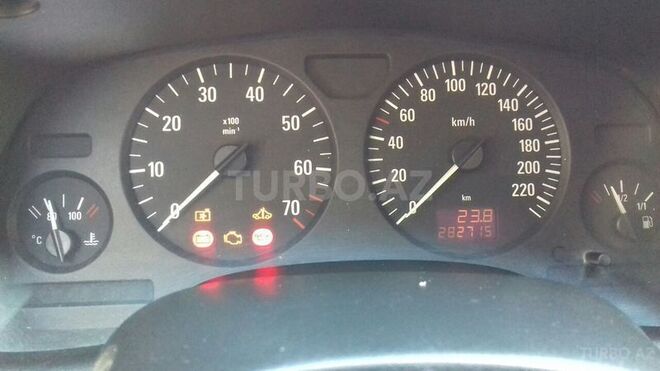 Opel Astra 2002, 283,000 km - 1.6 l - Bakı