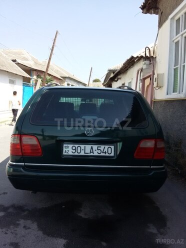 Mercedes E 240 1998, 154,000 km - 2.4 l - Göyçay