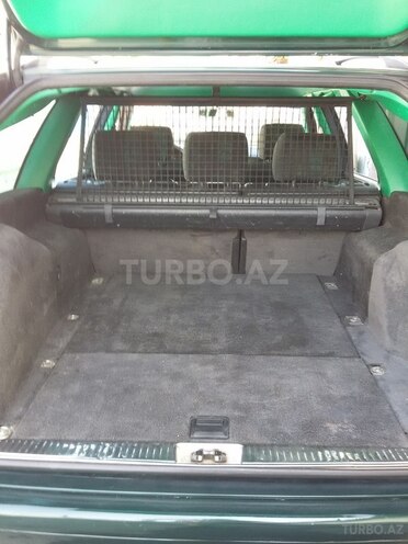 Mercedes E 240 1998, 154,000 km - 2.4 l - Göyçay