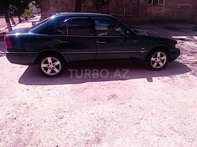 Mercedes C 220 1994, 388,570 km - 2.2 l - Sumqayıt