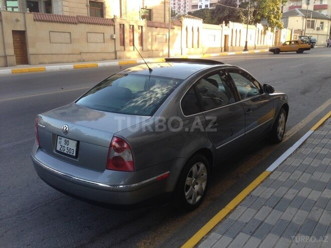 Volkswagen Passat 2004, 220,000 km - 2.0 l - Bakı