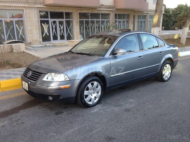 Volkswagen Passat 2004, 220,000 km - 2.0 l - Bakı