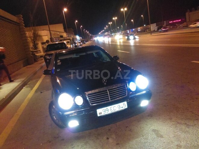 Mercedes E 240 1998, 215,161 km - 2.4 л - Bakı