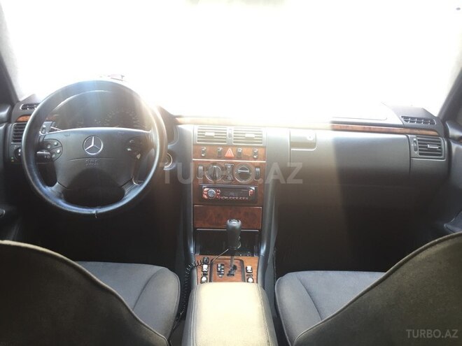 Mercedes E 220 1999, 370,000 km - 2.2 l - Bakı