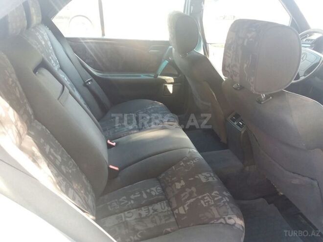 Mercedes C 230 1996, 250,000 km - 2.3 l - Sumqayıt