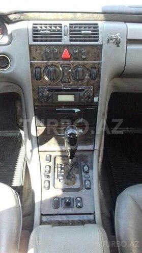 Mercedes E 260 2000, 290,000 km - 0.3 л - Bakı