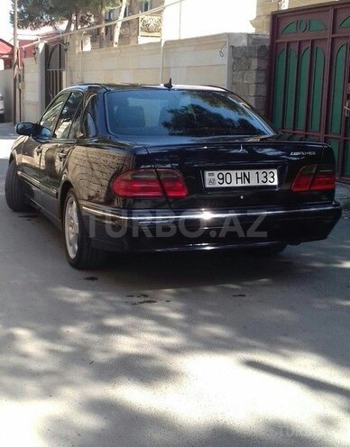 Mercedes E 260 2000, 290,000 km - 0.3 л - Bakı