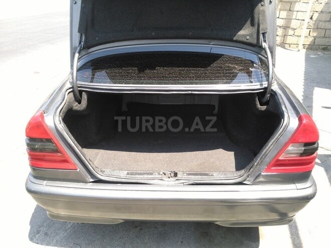 Mercedes C 180 1995, 467,000 km - 2.0 l - Bakı