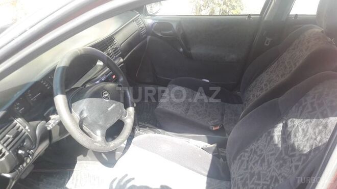 Opel Vectra 1997, 367,000 km - 1.6 l - Sumqayıt