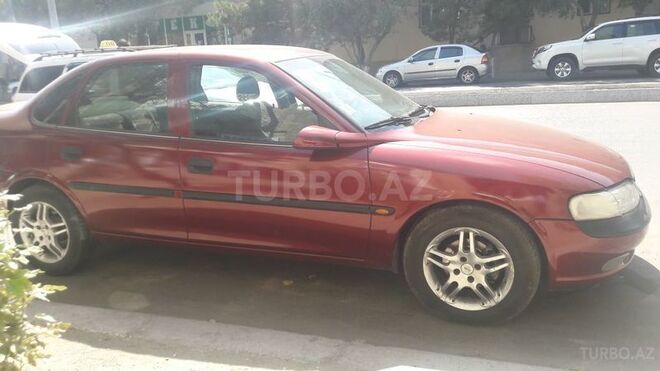 Opel Vectra 1997, 367,000 km - 1.6 l - Sumqayıt