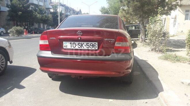 Opel Vectra 1997, 367,000 km - 1.6 l - Sumqayıt