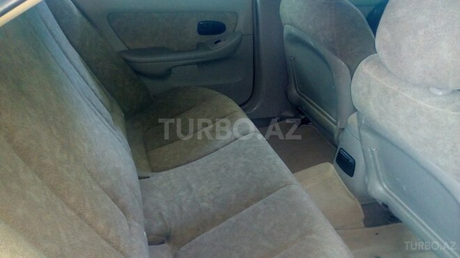 Hyundai Elantra 2001, 250,000 km - 2.0 l - Bakı