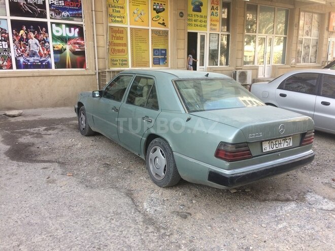 Mercedes E 230 1990, 430,660 km - 2.3 l - Bakı