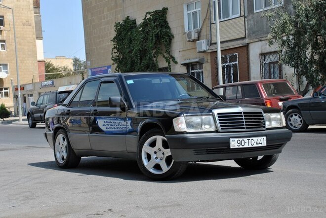 Mercedes 190 1993, 186,540 km - 1.8 l - Bakı