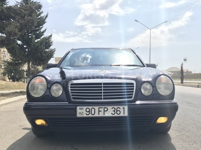 Mercedes E 230 1996, 200,000 km - 2.3 l - Sumqayıt