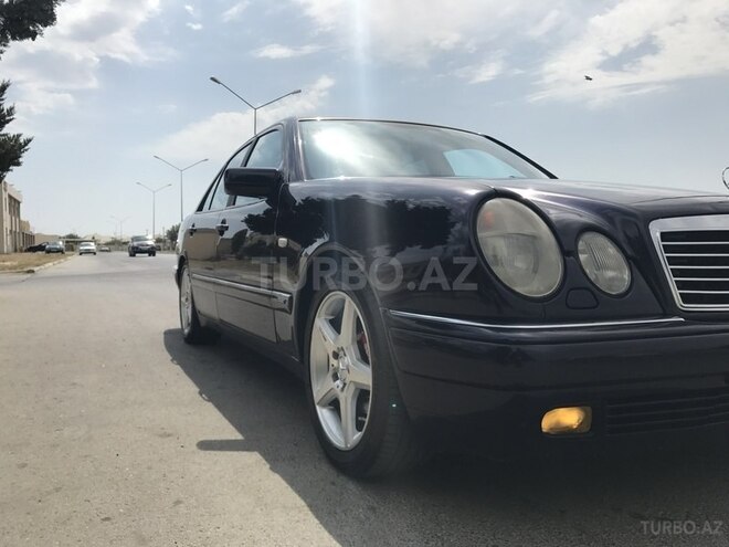 Mercedes E 230 1996, 200,000 km - 2.3 l - Sumqayıt