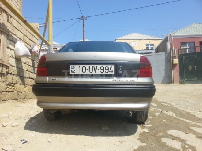 Opel Astra 1996, 360,000 km - 0.2 л - Bakı
