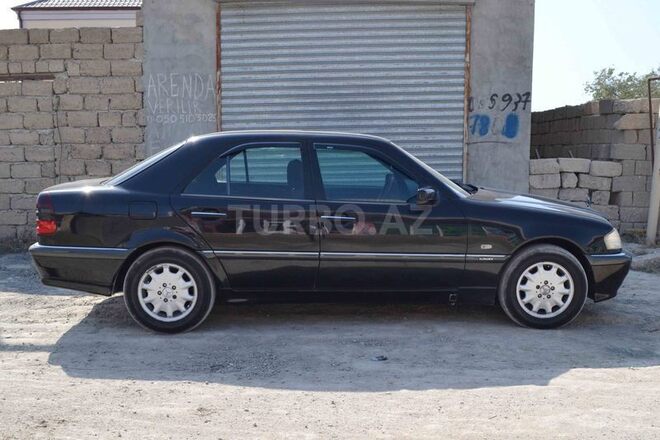 Mercedes C 220 1998, 320,000 km - 2.2 л - Bakı