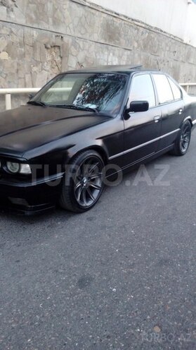 BMW 525 1988, 150,000 km - 2.5 l - Bakı
