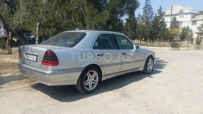 Mercedes C 240 1997, 230,000 km - 2.4 л - Bakı
