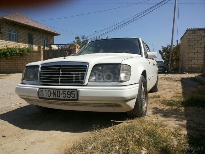 Mercedes E 300 1994, 490,155 km - 3.0 l - Sumqayıt