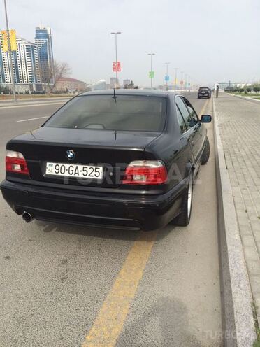 BMW 525 2001, 243,000 km - 2.5 л - Bakı