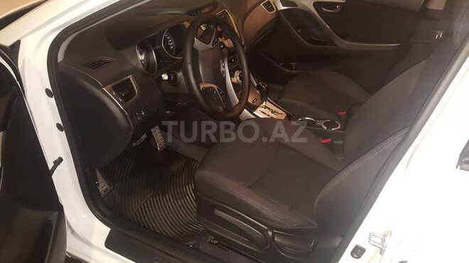 Hyundai Elantra 2011, 83,000 km - 1.8 л - Bakı