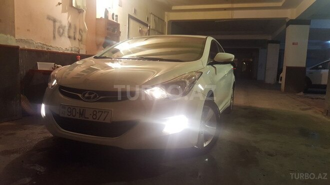 Hyundai Elantra 2011, 83,000 km - 1.8 л - Bakı