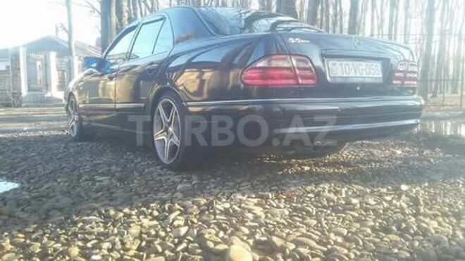 Mercedes  1999, 280,000 km - 5.6 l - Bakı