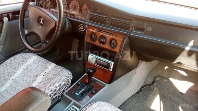 Mercedes 190 1992, 370,210 km - 1.8 l - Bakı