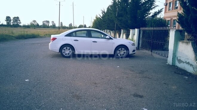 Chevrolet Cruze 2012, 110,000 km - 1.6 l - Şəmkir