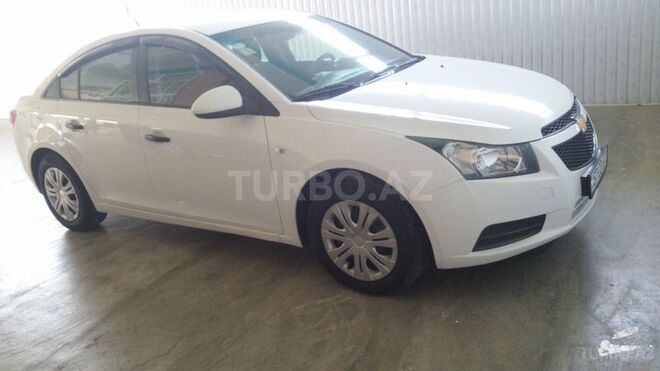 Chevrolet Cruze 2012, 110,000 km - 1.6 l - Şəmkir