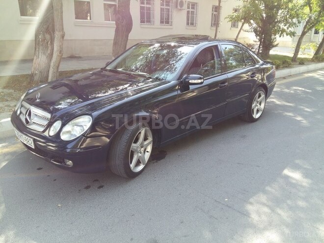 Mercedes E 240 2004, 295,000 km - 2.6 l - Mingəçevir