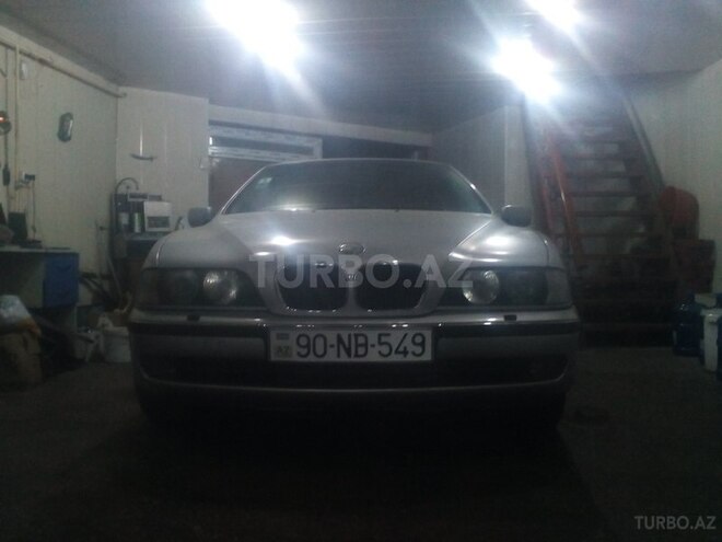 BMW 528 1998, 275,000 km - 2.8 l - Bakı