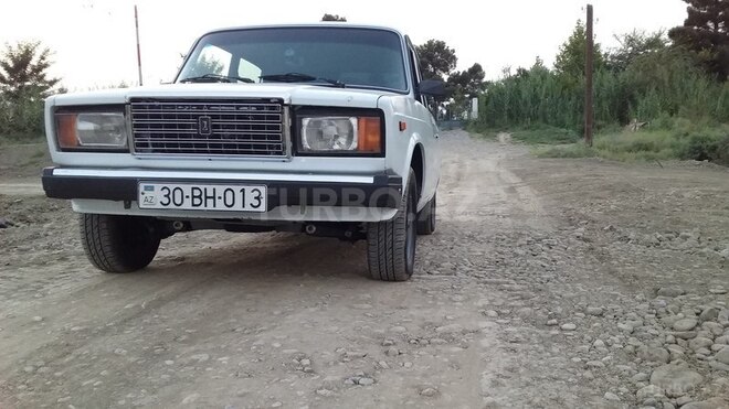 LADA (VAZ) 2107 2004, 93 km - 0.2 л - Yevlax