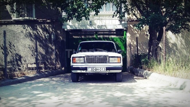 LADA (VAZ) 2107 2004, 93 km - 0.2 л - Yevlax