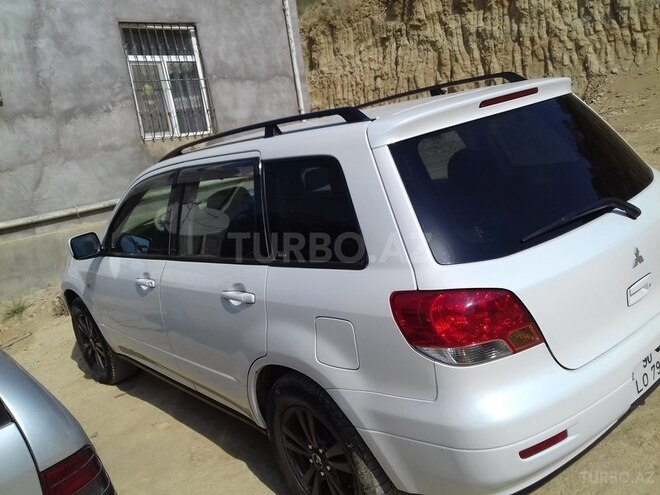 Mitsubishi Airtrek 2002, 240,000 km - 2.4 л - Bakı