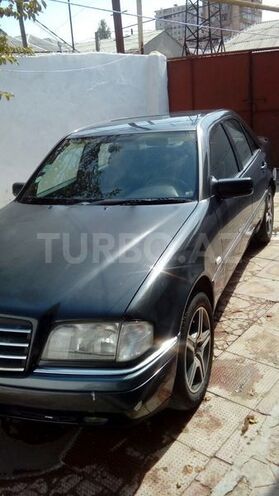 Mercedes C 220 1995, 237,000 km - 2.2 l - Bakı