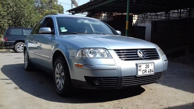 Volkswagen Passat 2003, 151,508 km - 1.8 l - Gəncə