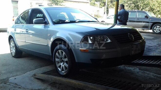 Volkswagen Passat 2003, 151,508 km - 1.8 l - Gəncə
