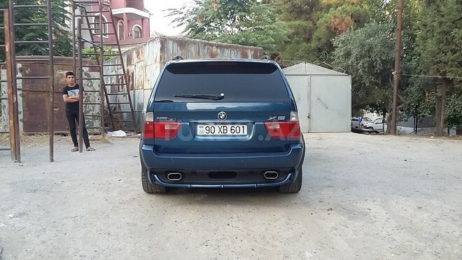 BMW X5 2001, 270,000 km - 4.4 l - Bakı