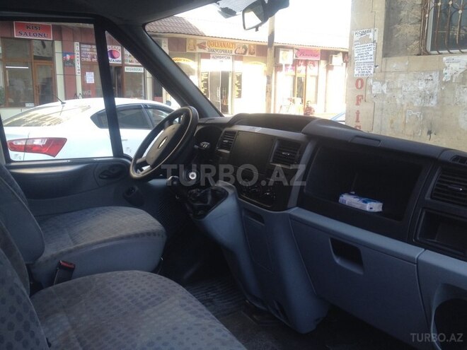 Ford Transit 2011, 134,000 km - 2.2 л - Bakı